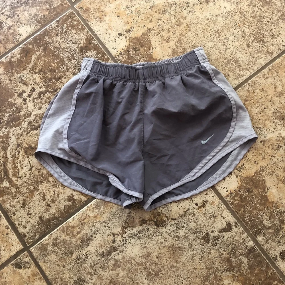 Nike Dri-Fit shorts | dark gray - Picture 9 of 9